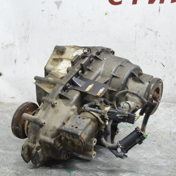 Роздавальна коробка під АКПП 2.5 CRDI Kia Sorento 2002-2006 Роздатка Кіа Соренто 473004C110 | Зображення 1