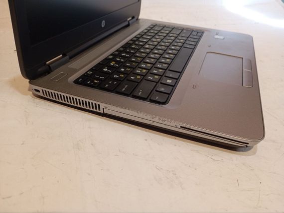 Ноутбук Б-клас HP ProBook 640 G2 / 14" (1366x768) TN / Intel Core i5-6300U (2 (4) ядра по 2.4 - 3.0 GHz) / 8 GB DDR4 / 500 GB HDD / Intel HD Graphics 520 / WebCam / АКБ не тримає б/в | Зображення 3