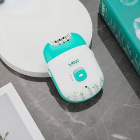 Епілятор жіночий акумуляторний з підсвічуванням VGR V-726 Білий із зеленим