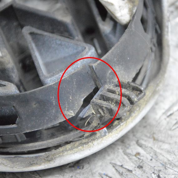 Решітка радіатора Volkswagen Golf IV 1997-2003 Решітка бампера Фольксваген Гольф 4 | Зображення 6