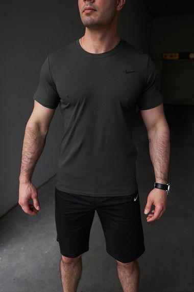 Комплект чоловічий Nike: футболка хакі + шорти чорні (9063212325) | Зображення 2