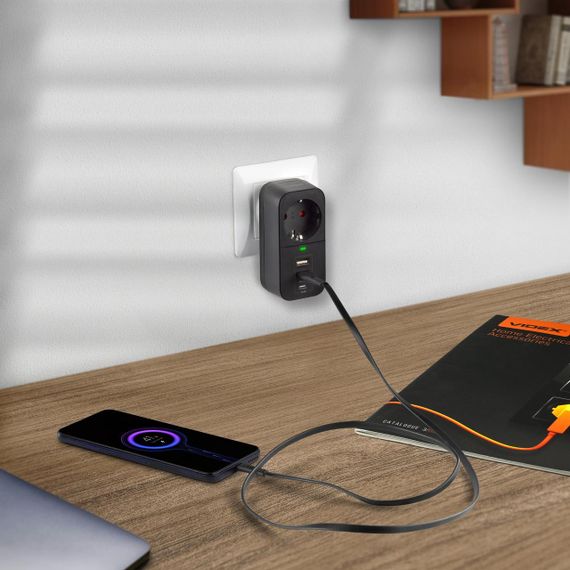 Мережевий адаптер VIDEX ONCORD з/з 1п 2.4A 2USB+USB-C Black | Зображення 6