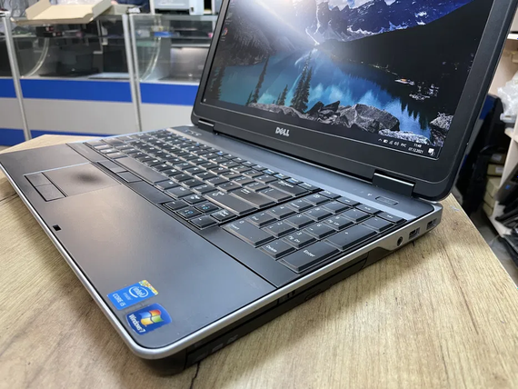 Ноутбук Dell Precision m2800 15.611 FHD core i5 4210M/8gb/240SSD/Radeon W4170M | Зображення 2