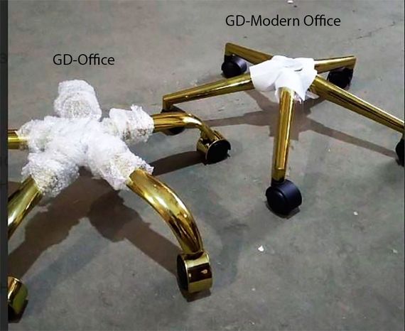 Крутий зі спинкою з регулюванням висоти Tom GD-Modern Office, на золотій хрестовині з колесами Шкірзам чорний | Зображення 6