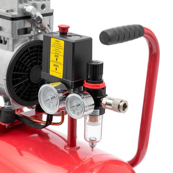 Компресор безмасляний 24 л, 8 aтм, 145 л/хв INTERTOOL PT-0022 | Зображення 4