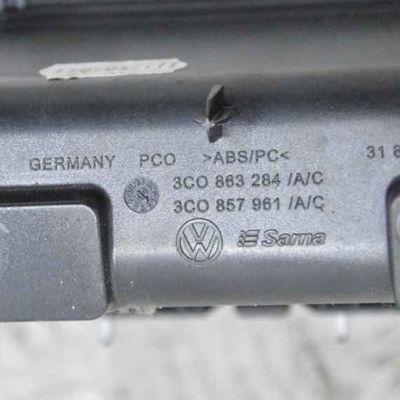 Попільничка Volkswagen Passat B6 2005-2010 Попільничка Фольксваген Пассат б6 3C0863284 3C0857961 | Зображення 3