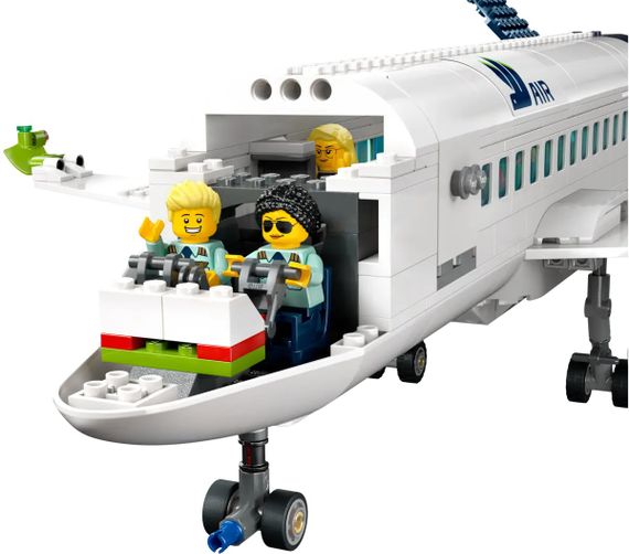 Конструктор LEGO City Пасажирський літак 60367 | Зображення 4