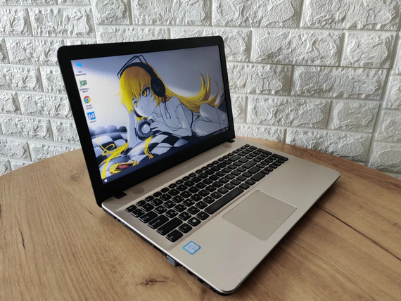 Ноутбук Asus R541U/15.6 HD/i3 6600U/4Gb/HDD500Gb/nVidia 920M-2Gb | Зображення 1