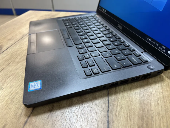 Ноутбук Dell Latitude 5401 14" FHD IPS i5 9400H/8Gb/SSD256 Gb/Nvidia MX150 | Зображення 1