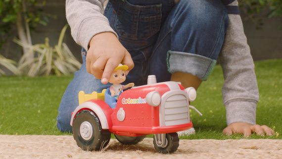 Игровой набор CoComelon Feature Vehicle Трактор со звуком (CMW0038) | Зображення 6