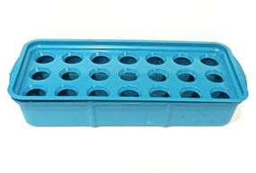 Лоток для вирощування цибулі 21 отв.