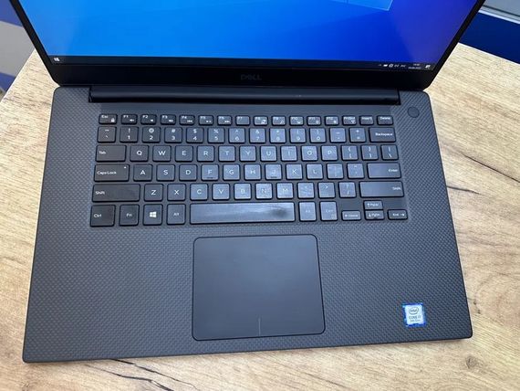 Ноутбук Dell XPS 9570 15.6 FHD IPS i7 8750H/16Gb/SSD 256/GTX 1050Ti-4Gb  Б/В | Зображення 2