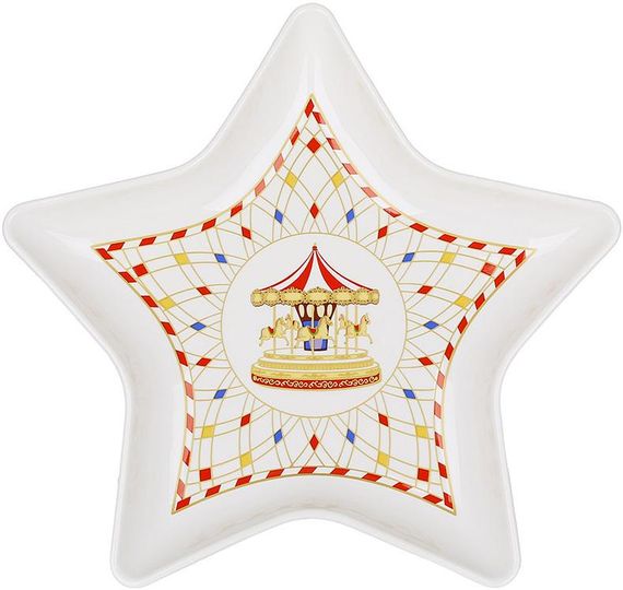 Тарілка порцелянова "Зимова Казка" Ø23см сервіровочна у формі зірки