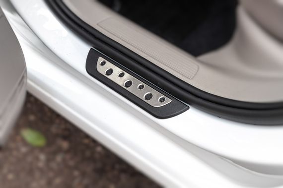 Накладки на пороги Flexill Dotline (4 шт, нерж) для Volkswagen Golf 7 | Зображення 2