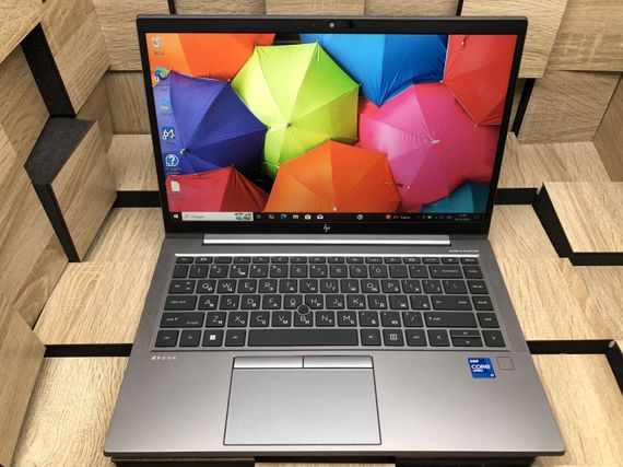 Ультрабук Б-класс HP ZBook Firefly 14 G8 / 14" (1920x1080) IPS / Intel Core i7-1185G7 (4 (8) ядра по 1.2 - 4.8 GHz) / 8 GB DDR4 / 512 GB SSD / Intel Iris Xe Graphics / WebCam б/у | Зображення 1