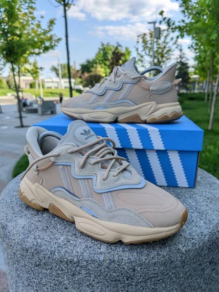 Кросівки Adidas Ozweego замшеві бежеві | Зображення 1