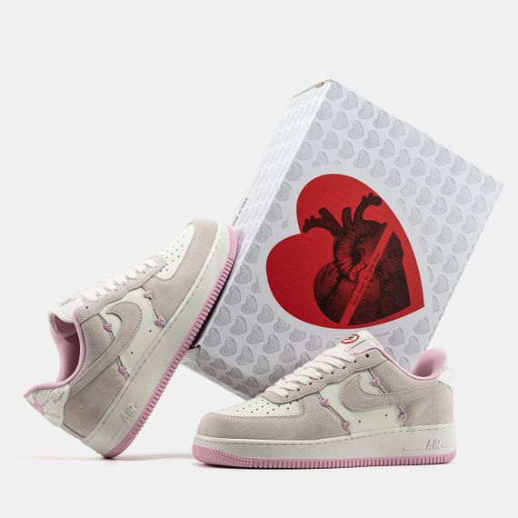 Кроссовки Air Force 1 "Valentines Day" Замша весна / лето / осень 2254 40 25,5 | Зображення 8