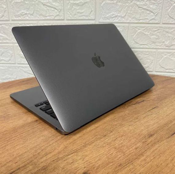 Ноутбук MacBook Pro 13 A2338 2020 Apple M1 8Gb SSD 256Gb 86 циклів Б/В | Зображення 5
