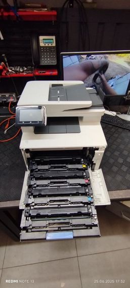 БФП HP Color LaserJet Pro MFP M479fdw / Лазерний кольоровий друк / 600x600 dpi / A4 / 27 стор/хв / USB 2.0, Ethernet, Wi-Fi / Duplex б/в | Зображення 2