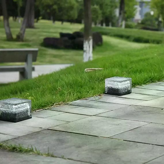 Садовый светильник Ice Cube теплый белый 10×6×10 см | Зображення 4