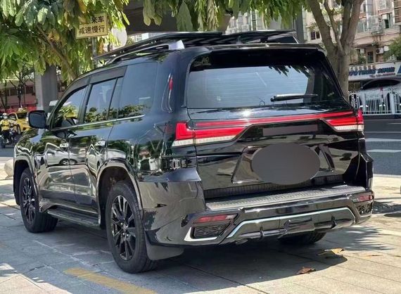 Комплект рестайлинга на LX600 для Lexus LX570 / 450d | Зображення 1