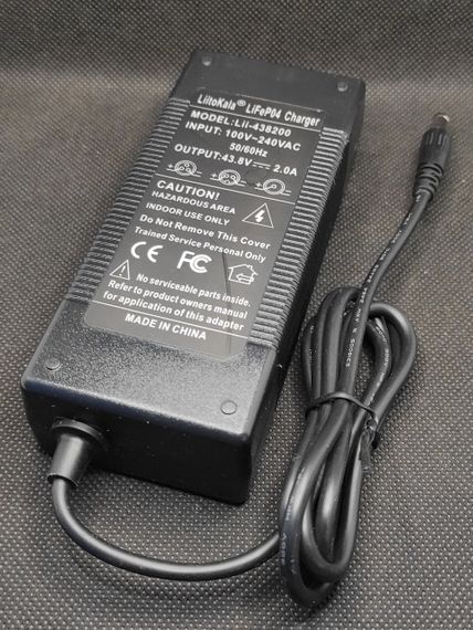 Зарядное устройство LiitoKala 12S 43.8v 2A
