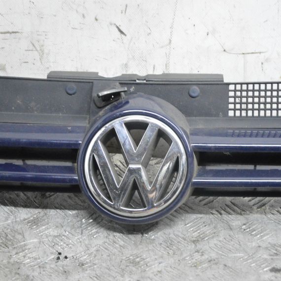Решітка радіатора Volkswagen Golf IV 1997-2003 синій Фольксваген Гольф 4 1J0853655G 1J0853651H | Зображення 2
