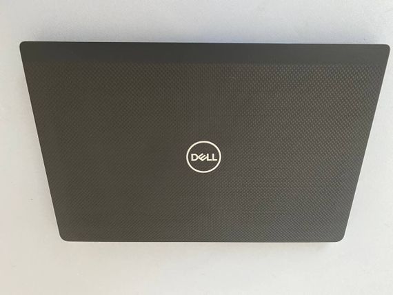 Ультрабук Dell Latitude 7400 / 14" (1920x1080) IPS / Intel Core i5-8265U (4 (8) ядра по 1.6 - 3.9 GHz) / 8 GB DDR4 / 128 GB SSD M.2 / Intel UHD Graphics 620 / WebCam б/у | Зображення 7