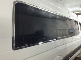 Повне окантування скла (нерж.) для Volkswagen Crafter 2006-2017рр
