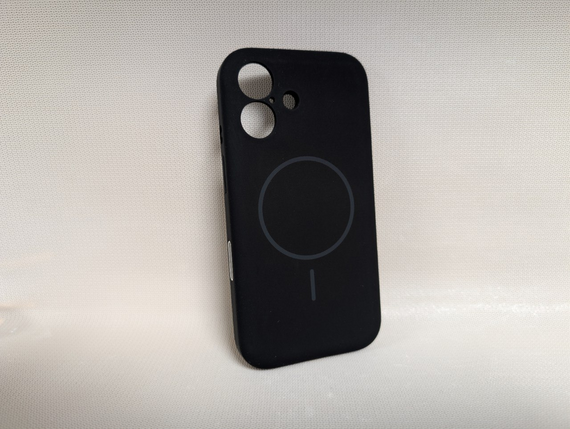 Чохол для iPhone 16 / Айфон 16, Soft Touch, протиударний, MagSafe, преміум силікон, чорний