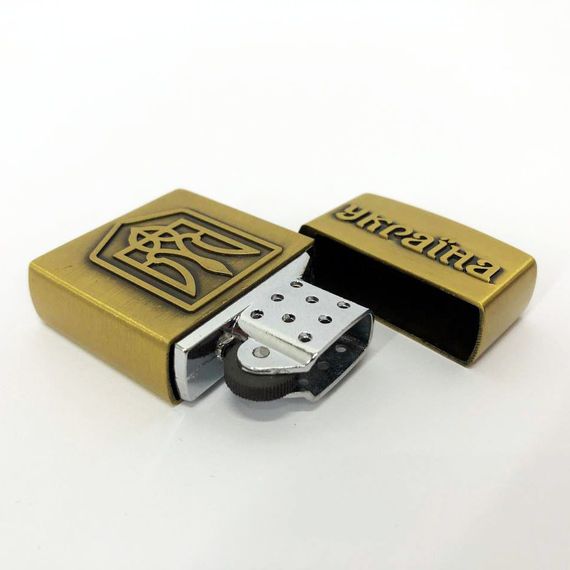 Запальничка кремнієва патріотична Україна 4550. Колір: золотий SW-35 | Зображення 2