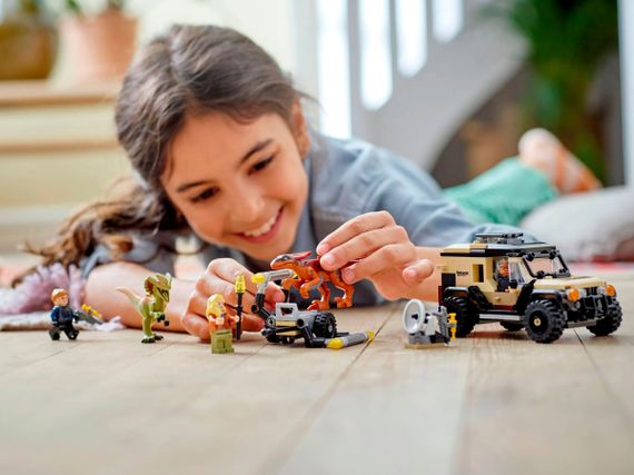 Конструктор LEGO Jurassic World Перевезення пірораптора та дилофозавра (76951) | Зображення 1