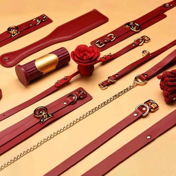 Кляп у формі Троянди червоний Rose Ball Gag UPKO | Зображення 7