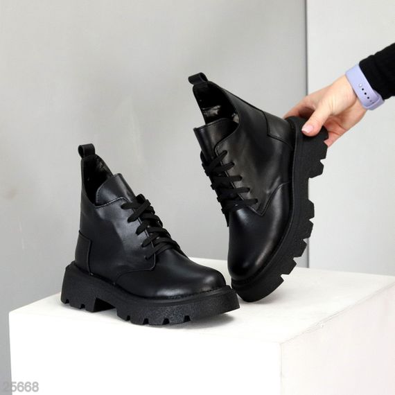 Дизайнерські асиметричні зимові чорні черевики натуральна шкіра 38