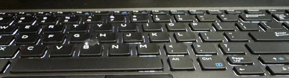 Мобільна робоча станція Б-клас Dell Precision 7740 / 17.3" (1920x1080) IPS / Intel Core i7-9850H (6 (12) ядра по 2.6 - 4.6 GHz) / 32 GB DDR4 / 1000 GB SSD / nVidia Quadro RTX 3000, 6 GB GDDR6, 192-bit / WebCam б/в | Зображення 9