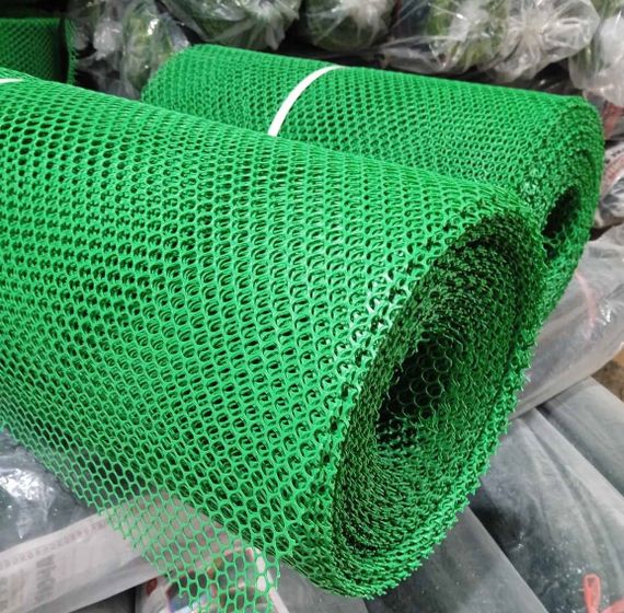 Сетка пластиковая 6*8мм 0,8м*30м садовая зелёная Сота | Зображення 1
