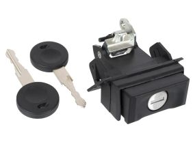 Volkswagen Golf II (84-91) замок крышки багажника, Фольцваген Гольф 2