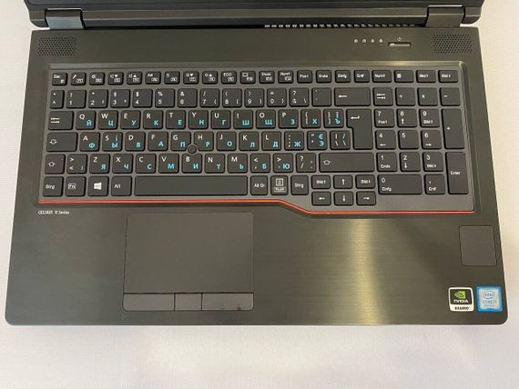 Мобільна робоча станція Fujitsu Celsius H780/15.6" (1920x1080) IPS/Intel Core i7-8750H (6(12) ядер по 2.2 - 4.1 GHz) / 16 GB DDR4 / 512 GB SSD / nVidia Quadro P600, 4 GB GDDR5, 128-bit / WebCam б/в | Зображення 4