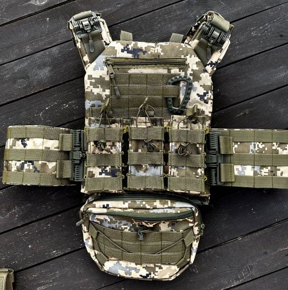 Плитоноска швидкого скидання з боковими карманами + 3 підсумків та напашник піксель