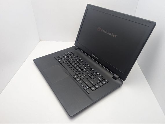 Ноутбук Packard Bell ENTF718M / 15.6" (1366x768) TN / Intel Celeron N2830 (2 ядра по 2.16 - 2.41 GHz) / 8 GB DDR3 / 120 GB SSD / Intel HD Graphics / WebCam / DVD-ROM б/у | Зображення 6