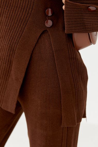 В'язаний костюм в рубчик вільною крою - коричневий цвет, ONE SIZE (є розміри) | Зображення 3