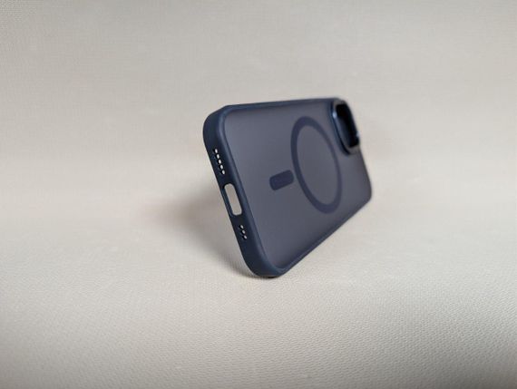 Чохол для iPhone 15 / Айфон 15, GUARD MATTE, протиударний, Soft Touch, з MagSafe, синій | Зображення 2