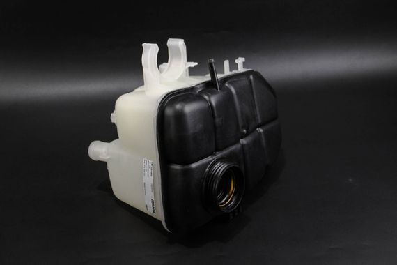Бачок розширювальний радіатор W203, MAHLE/KNECHT (CRT126000S) | Зображення 1