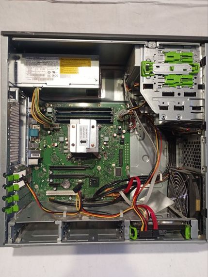 ПК Б-клас Fujitsu Celsius W420 Tower / Intel Core i5-2500 (4 ядра по 3.3 - 3.7 GHz) / 8 GB DDR3 / 320 GB HDD / Intel HD Graphics 2000 / DVD-RW б/в | Зображення 4