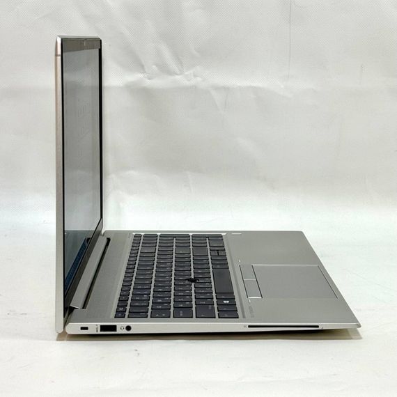 Ультрабук Б-клас HP EliteBook 850 G7 / 15.6" (1920x1080) IPS / Intel Core i7-10610U (4 (8) ядра по 1.8 - 4.9 GHz) / 32 GB DDR4 / 512 GB SSD / Intel UHD Graphics / WebCam / Windows 11 Pro б/в | Зображення 4