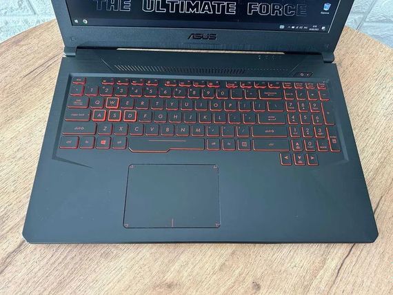 Ноутбук Asus TUF FX504GE 15,6" FHD IPS i7 8750H 8Gb SSD 256Gb GTX 1050Ti Б/У | Зображення 4