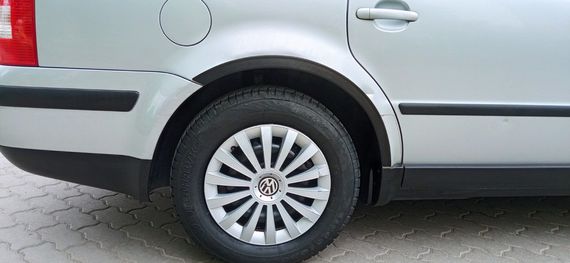 Накладки на арки (4 шт, чорні) Sedan, 2000-2006, ABS для Volkswagen Passat B5 років | Зображення 9