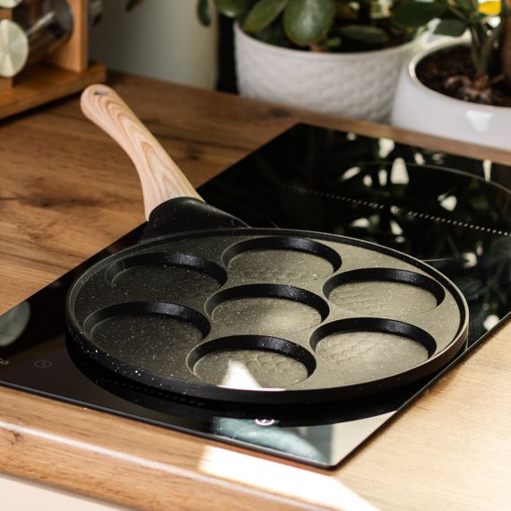 Сковорода з антипригарним покриттям 26 см для млинців, яєць та оладок, 7-секційна кругла чорна HP-39-582-B | Зображення 4