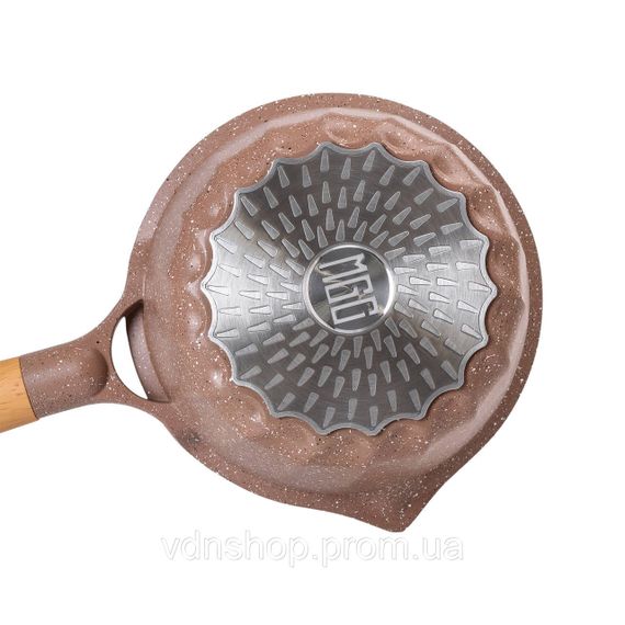 Сотейник з антипригарним покриттям 2,9 л з товстим дном Ø 18 см MGC HP-4-431CO | Зображення 1