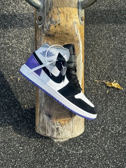 Зимові кросівки Nike Air Jordan Retro 1 топ якість  чорно-білі з фіолетовим | Зображення 2